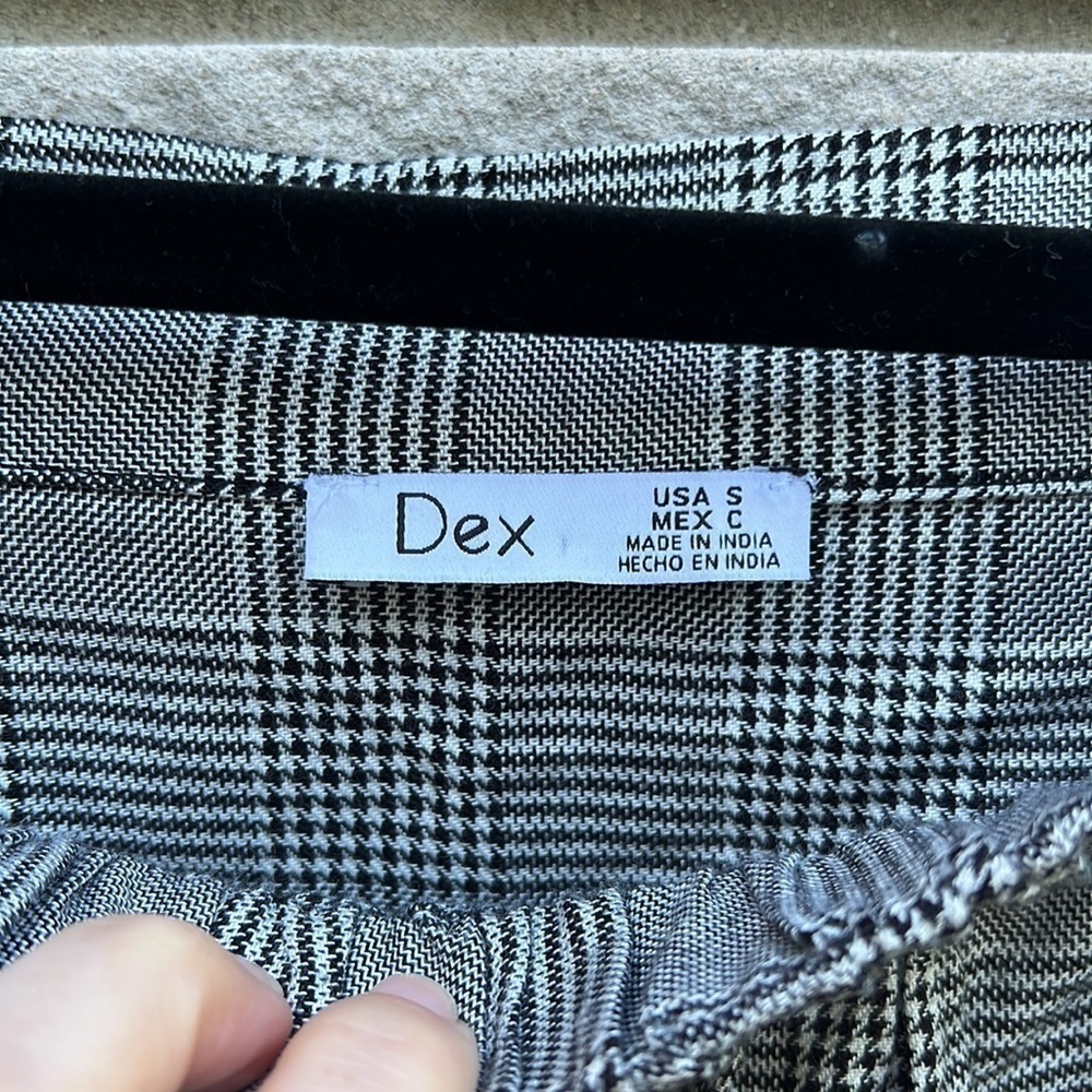 Dex Plaid Checked Off the Shoulder Top S - Picture 8 of 10